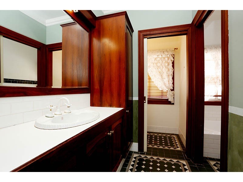 27 Titas Road, East Kurrajong NSW 2758