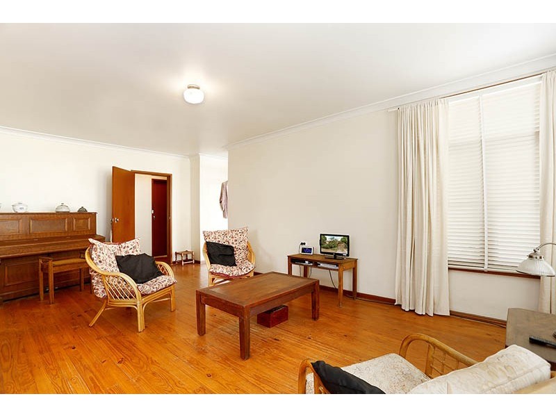 6 Valder Ave, Richmond NSW 2753