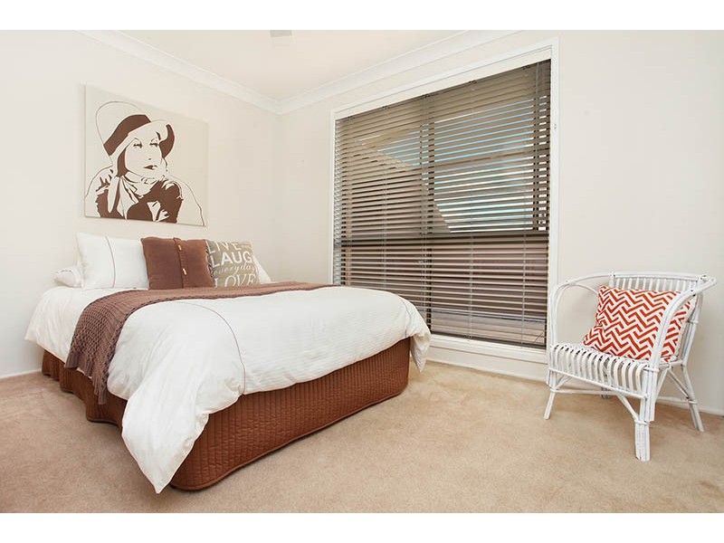 2 Raymond Street, Freemans Reach NSW 2756