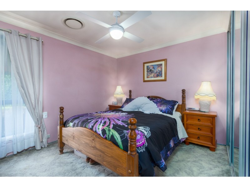 30 Griffiths Ave, Mcgraths Hill NSW 2756