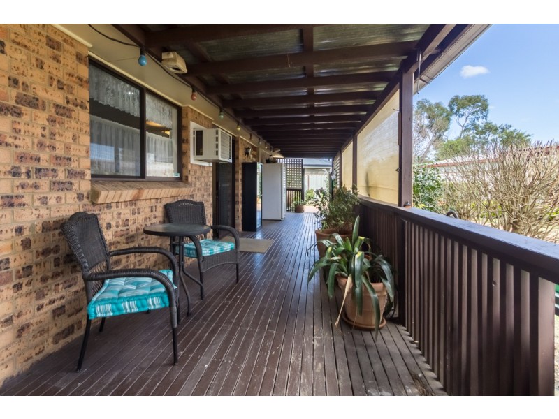 30 Griffiths Ave, Mcgraths Hill NSW 2756