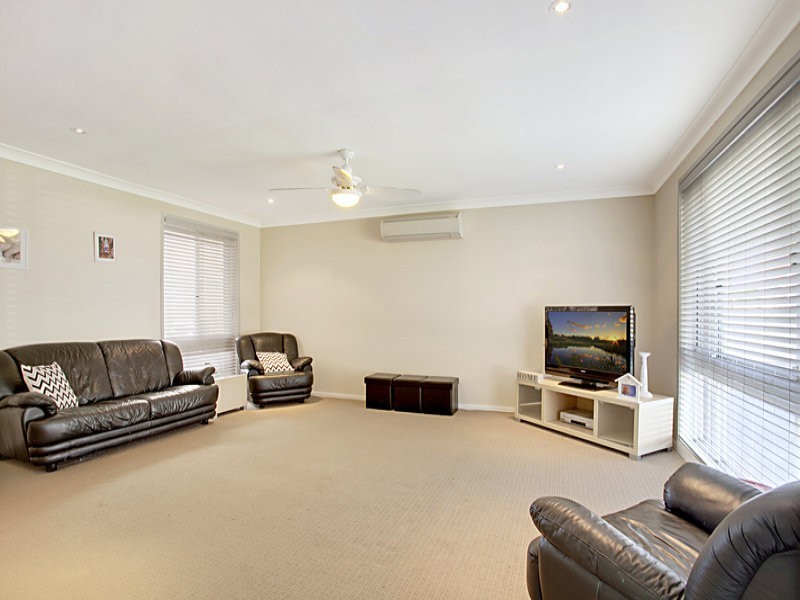 5 Borodin Close, Cranebrook NSW 2749