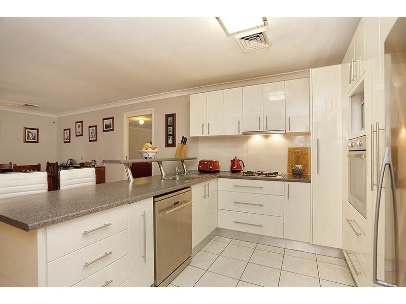 2/132 Colonial Drive, Bligh Park NSW 2756