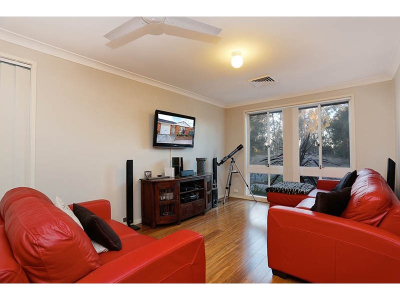 2/132 Colonial Drive, Bligh Park NSW 2756