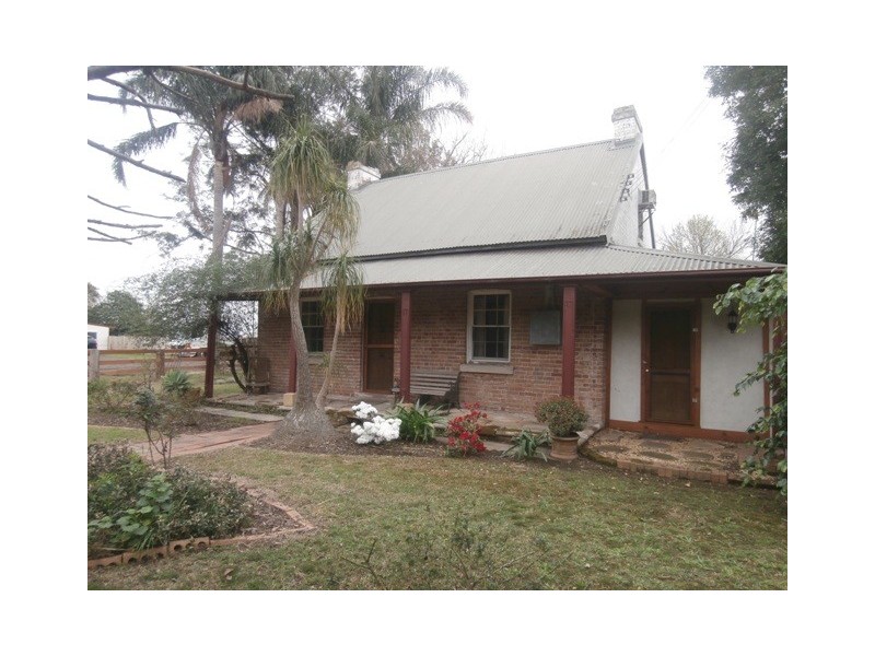 211A Hawkesbury Valley Way, Clarendon NSW 2756