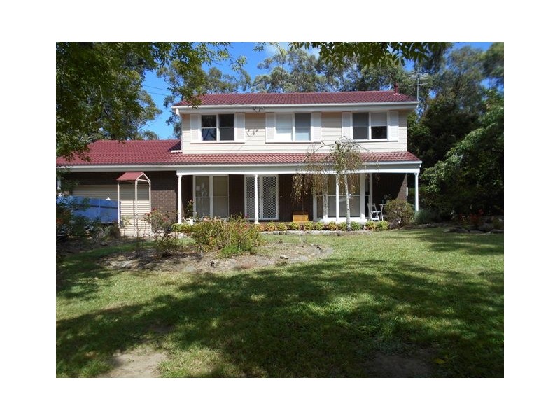 15 Stanley Avenue, Kurrajong Heights NSW 2758