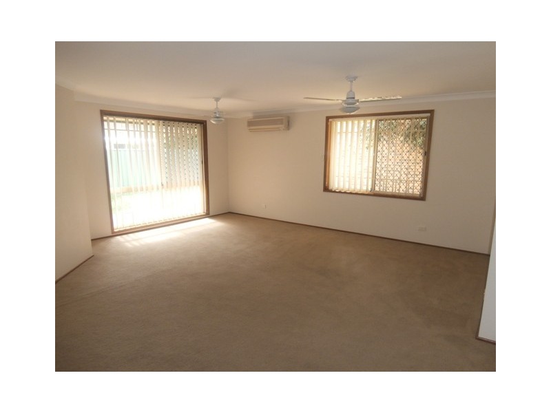 2/47 Drift Road, Richmond NSW 2753