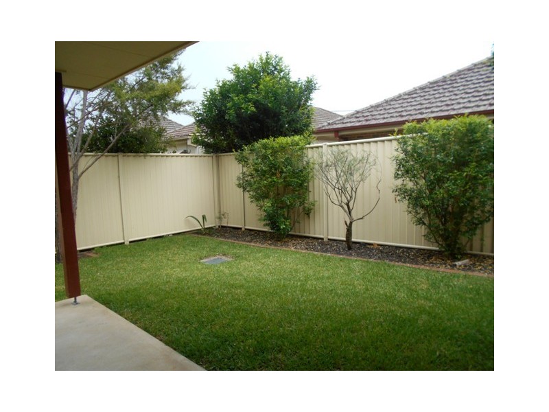 4/10-14 Francis St, Richmond NSW 2753