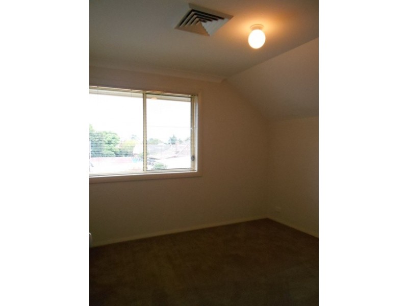 4/10-14 Francis St, Richmond NSW 2753