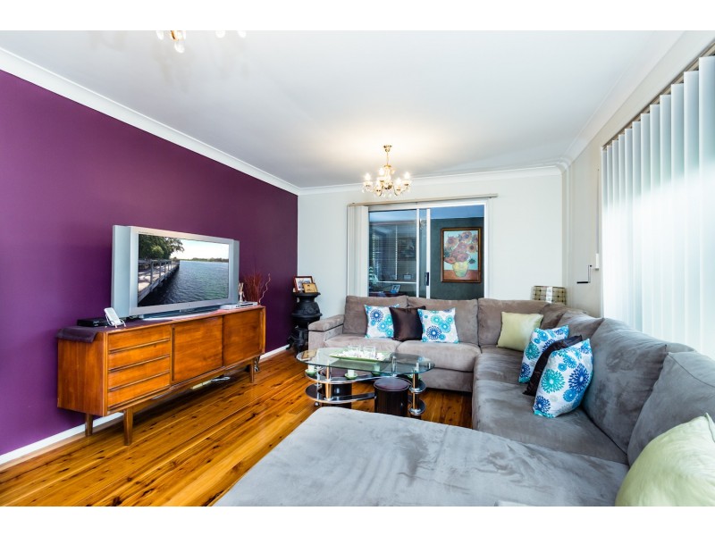 6 Bradley Rd, South Windsor NSW 2756