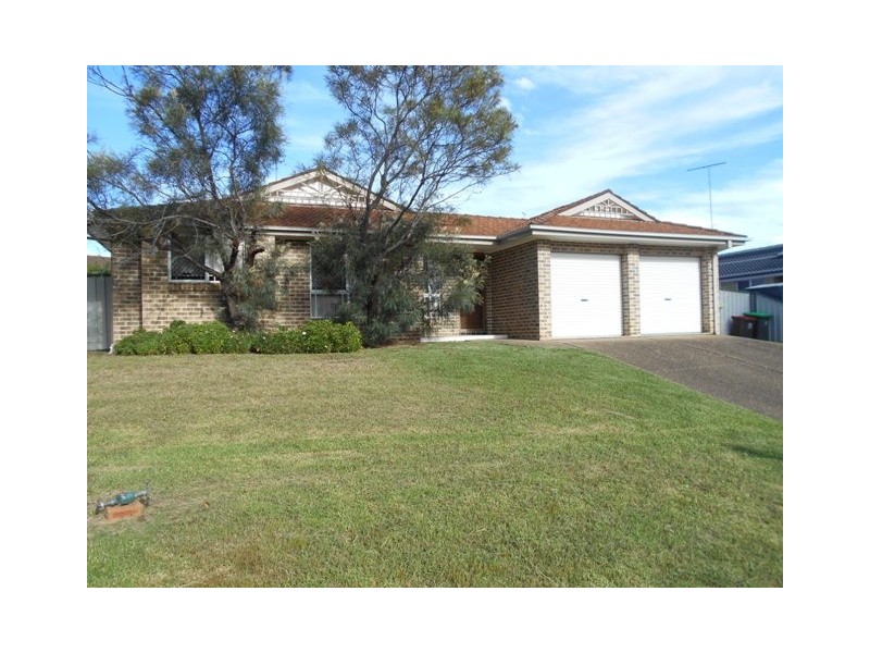 6 Allison Place, Glenmore Park NSW 2745