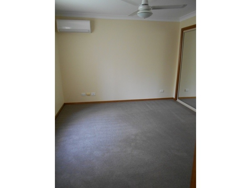 6 Allison Place, Glenmore Park NSW 2745