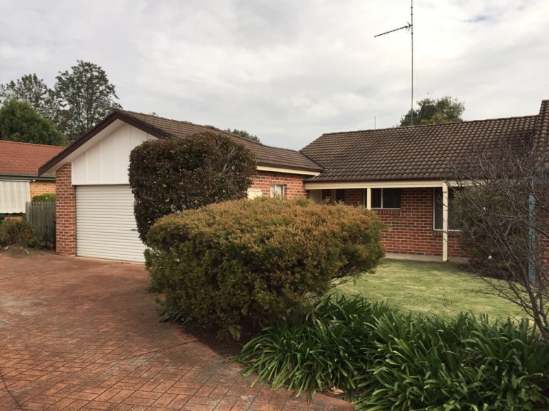97 John Tebbutt Pl, Richmond NSW 2753