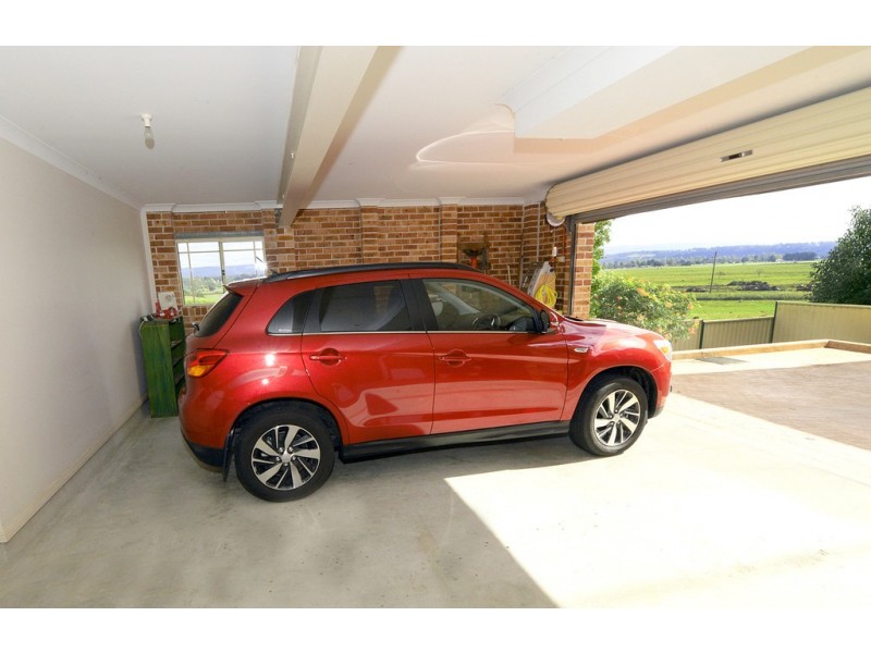 4/3 Evans Cres, Richmond NSW 2753