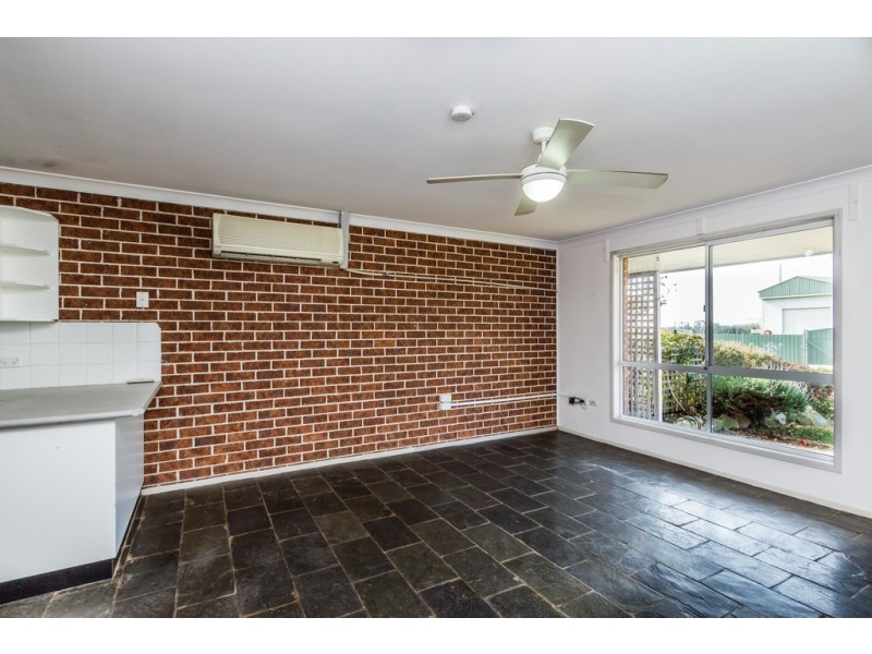 2/22 Albert Street, Mcgraths Hill NSW 2756