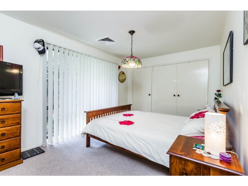 327 Lieutenant Bowen Drive, Bowen Mountain NSW 2753