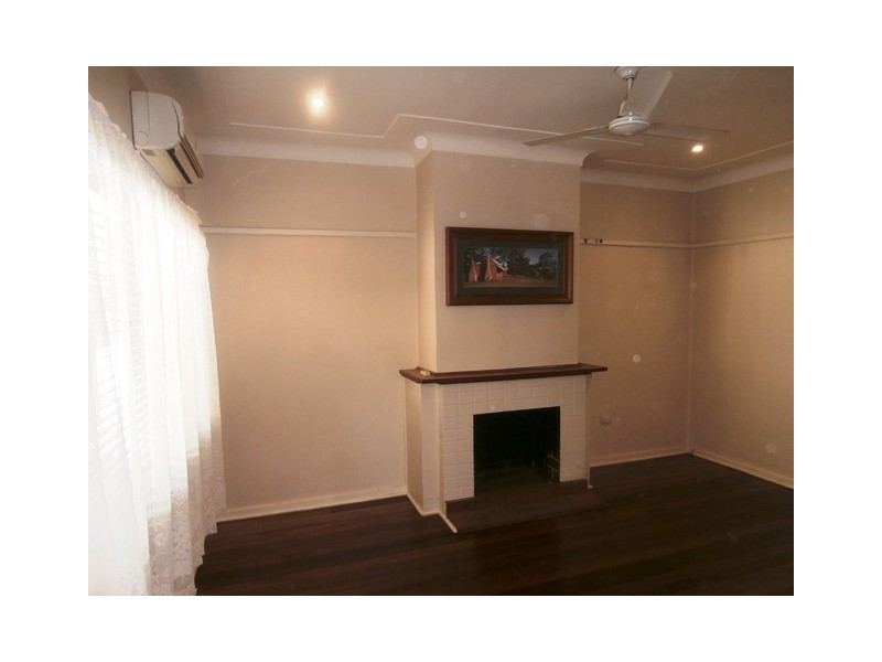 69 Pitt St, Richmond NSW 2753