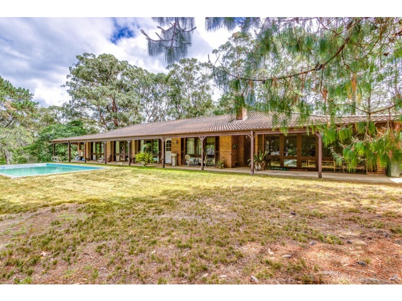 8 Wrench Pl, Kenthurst NSW 2156