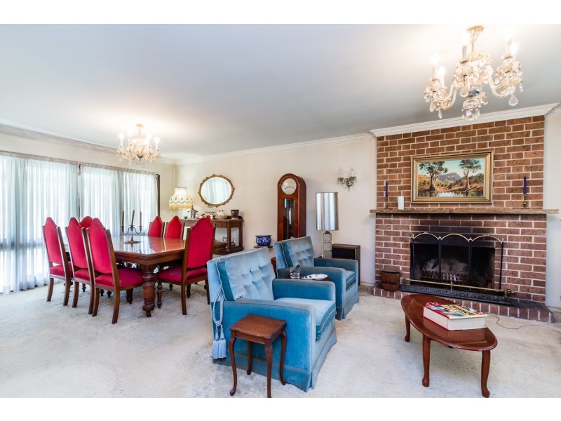 8 Wrench Pl, Kenthurst NSW 2156