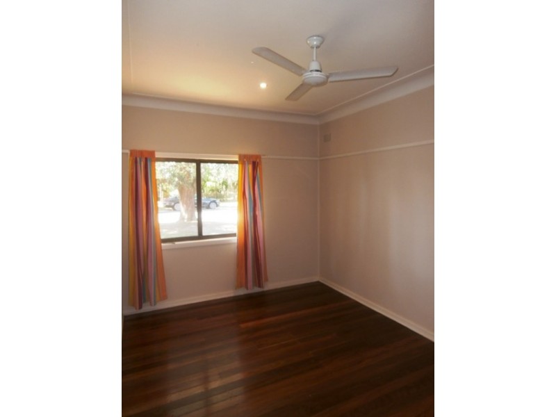 69 Pitt St, Richmond NSW 2753