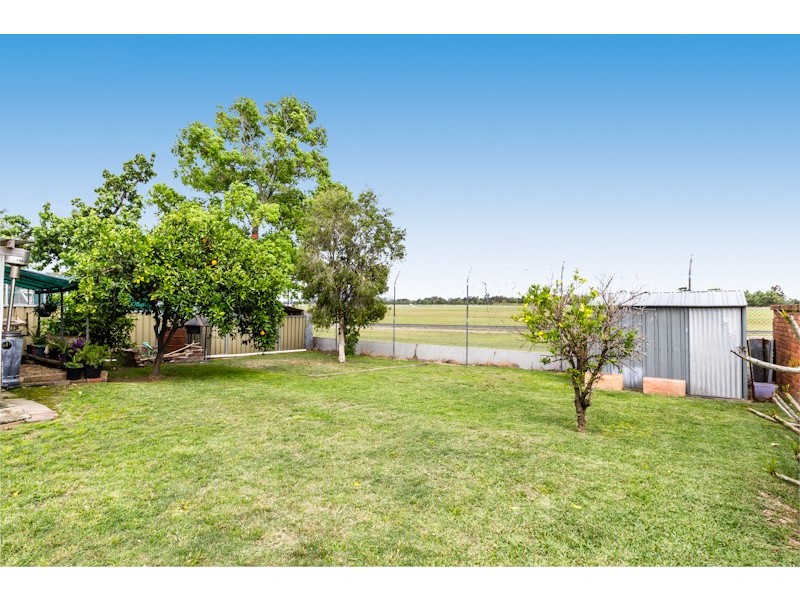 69 Pitt St, Richmond NSW 2753