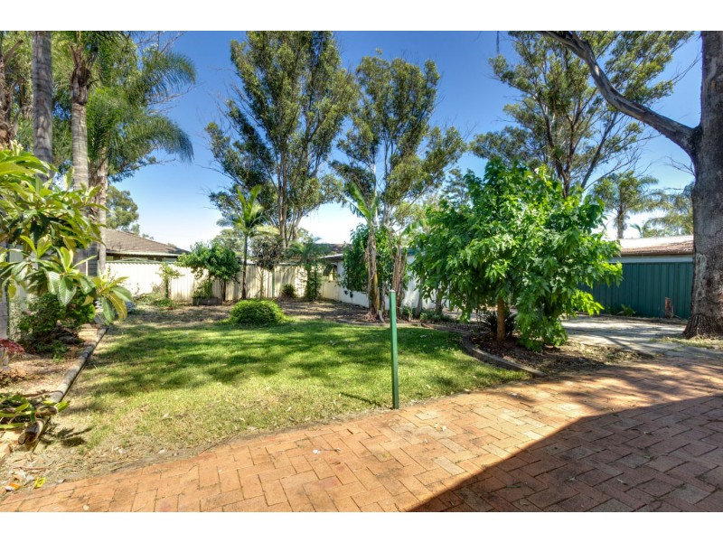 238 Carlisle Ave, Dharruk NSW 2770