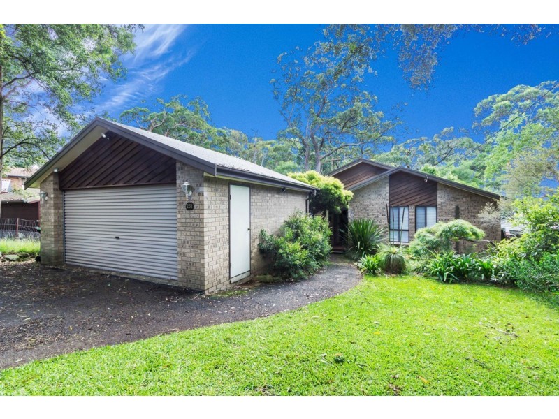 231 Lieutenant Bowen Dr, Bowen Mountain NSW 2753