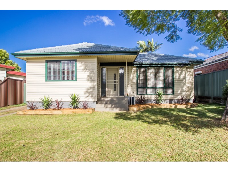 26 Robyn St, Blacktown NSW 2148