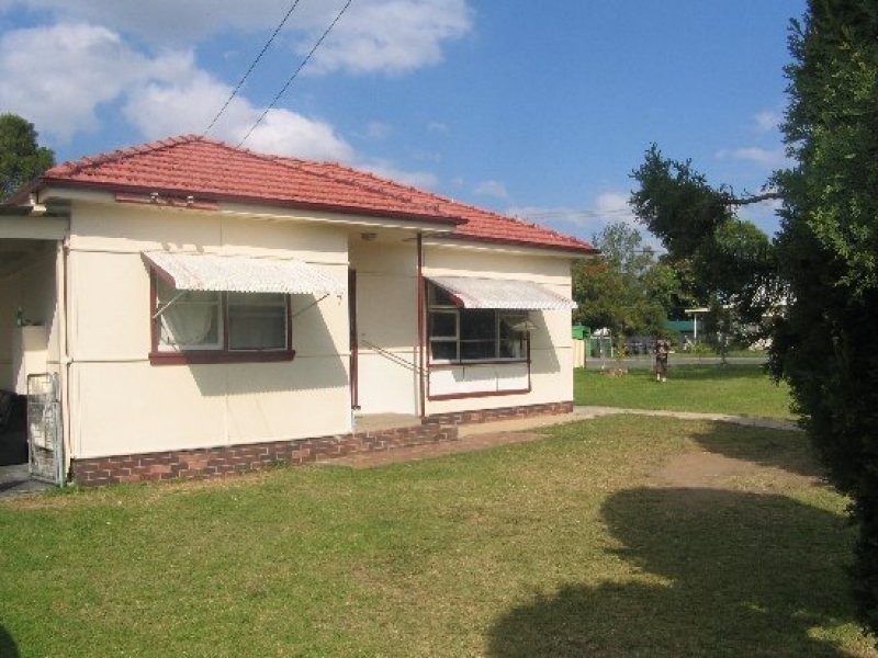 7 Vairys Crescent, Merrylands NSW 2160