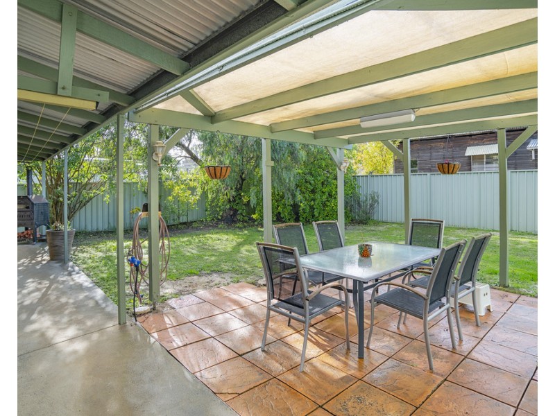 15 Wilson Street, Nannup WA 6275
