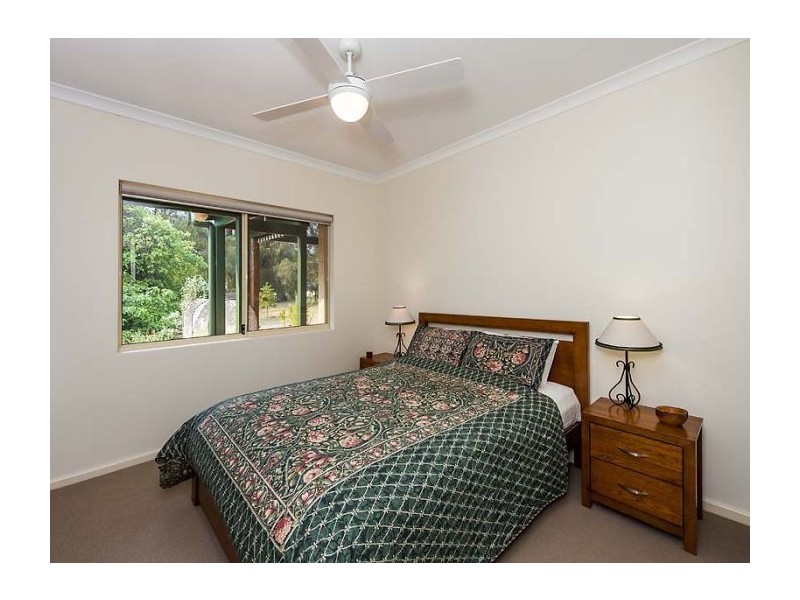 46 Valley Way, Nannup WA 6275