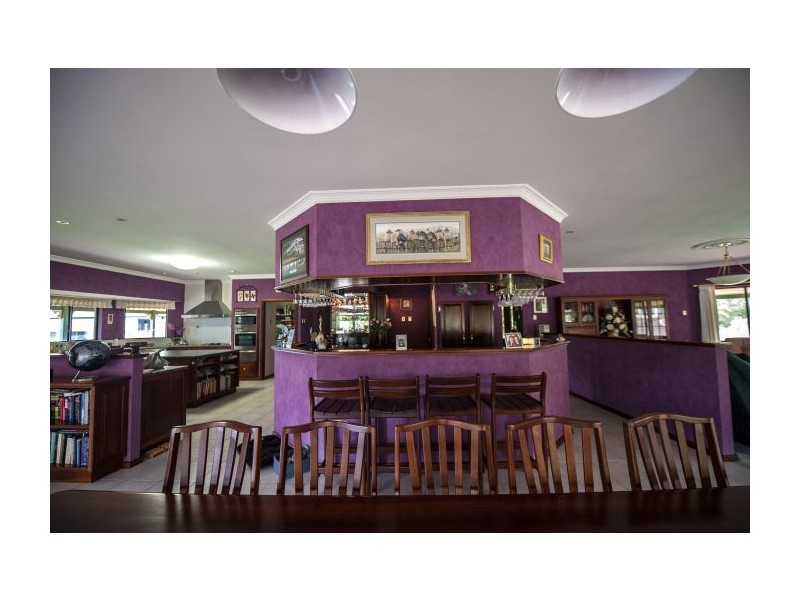 41 Manjin Drive, Manjimup WA 6258