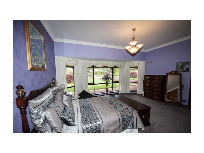 41 Manjin Drive, Manjimup WA 6258