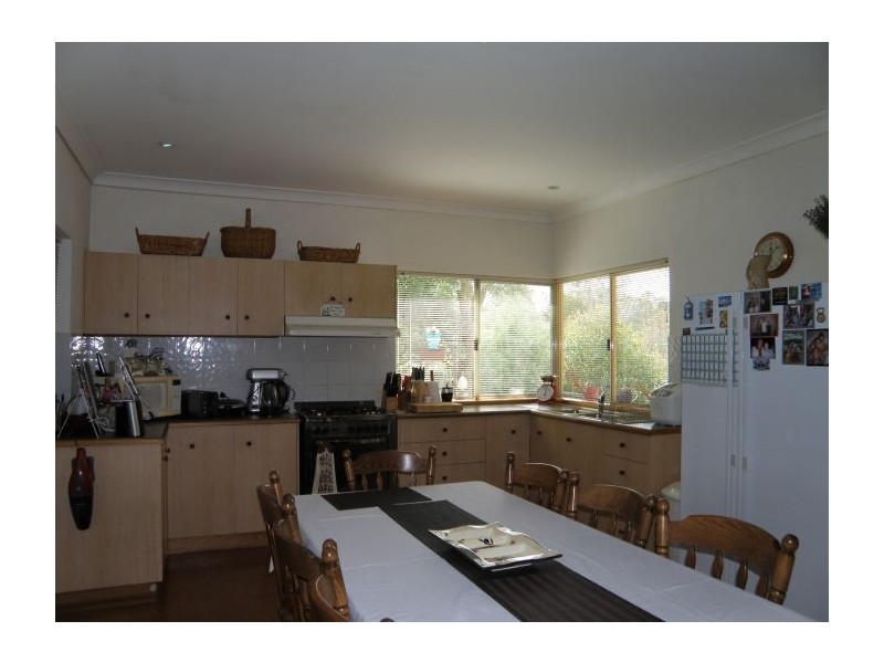 37 Warren Road, Nannup WA 6275