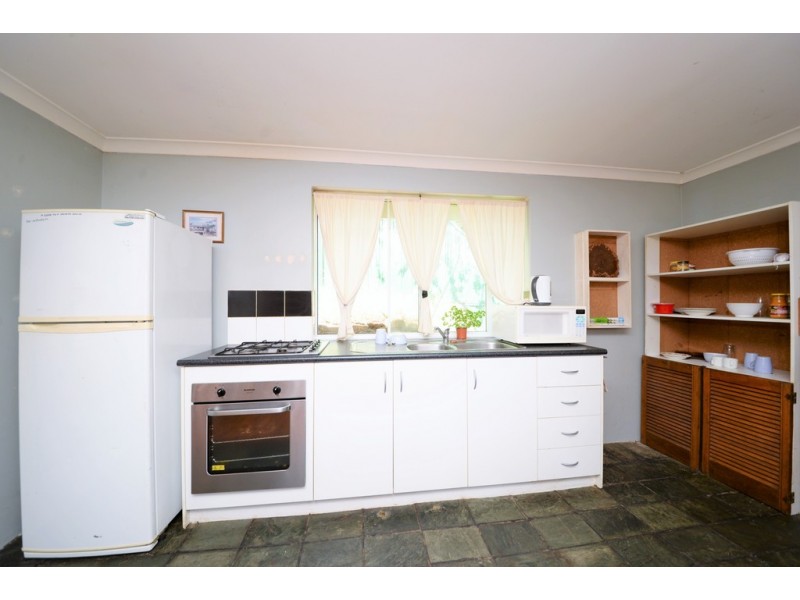 137 Warren Road, Nannup WA 6275