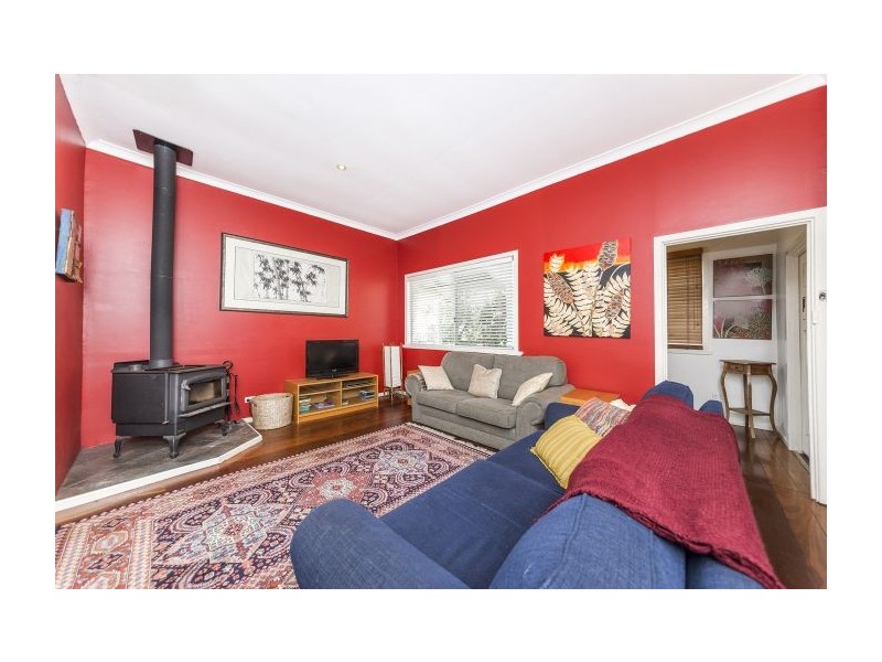 4 Higgins Street, Nannup WA 6275