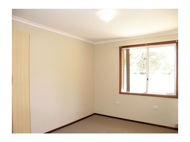 4 Adam St, Nannup WA 6275