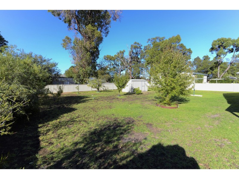 3 Cross Street, Nannup WA 6275