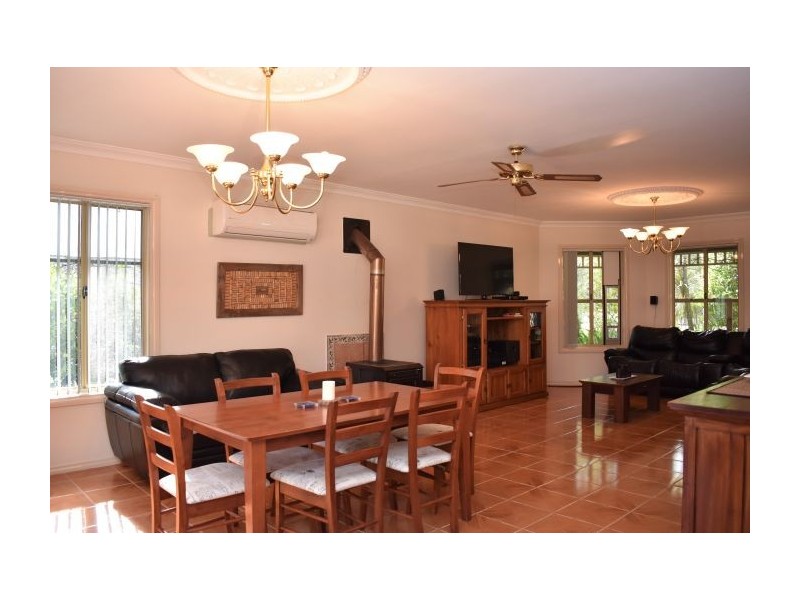 22 Greenwood Road, Nannup WA 6275