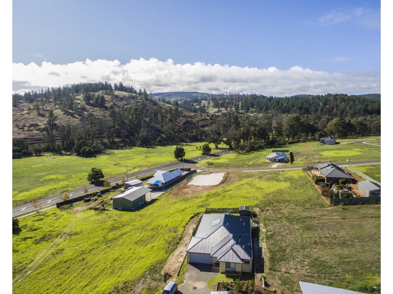 7 McAlpine Mews, Nannup WA 6275