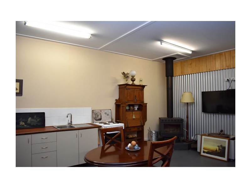 3 Forrest Street, Nannup WA 6275