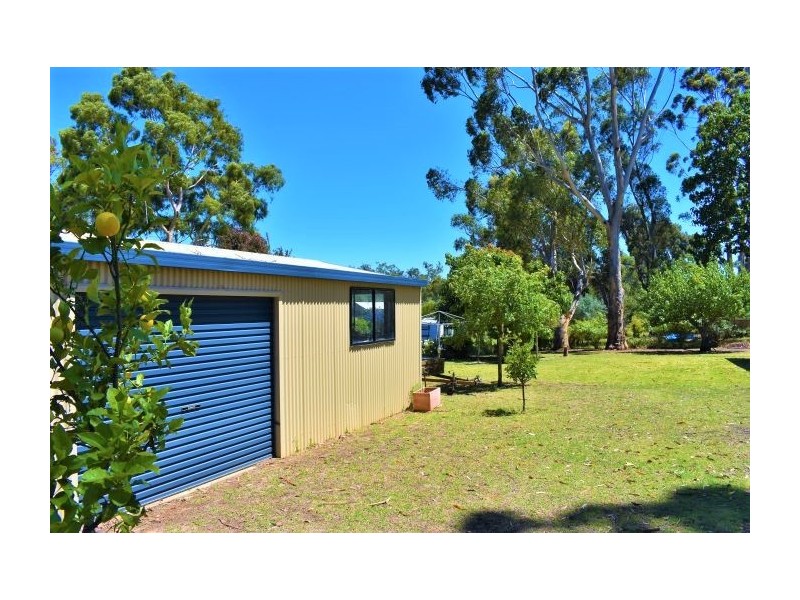 20 North Street, Nannup WA 6275