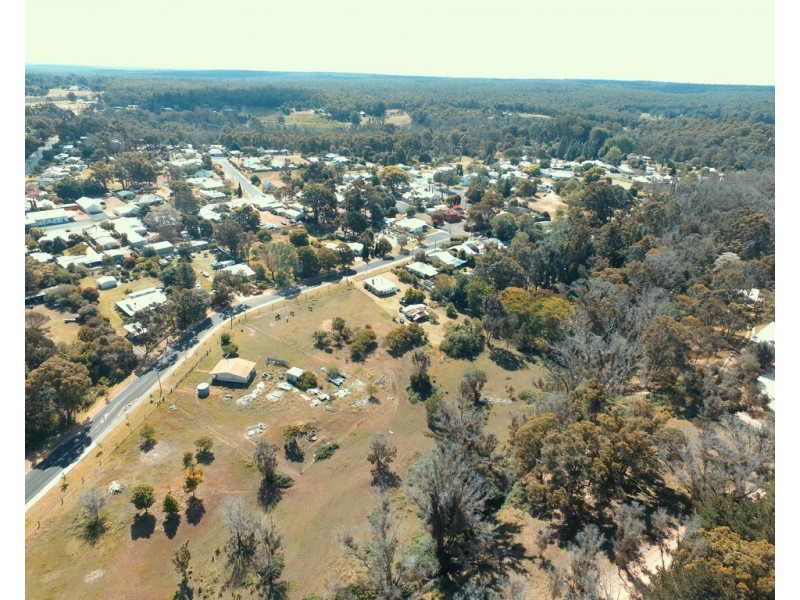 41 Grange Road, Nannup WA 6275