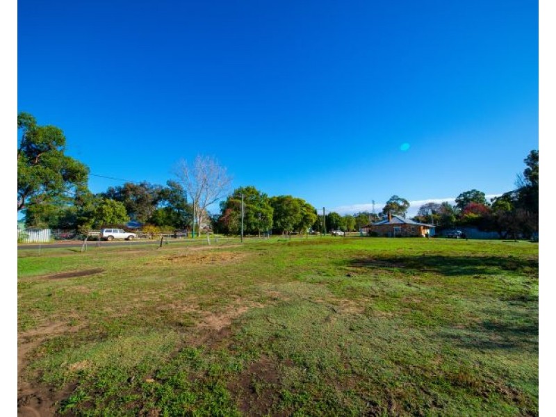 41 Grange Road, Nannup WA 6275