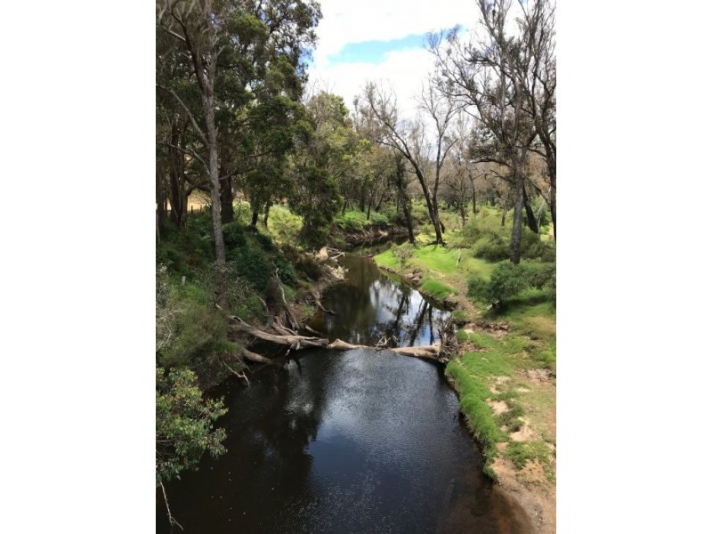 Nannup WA 6275