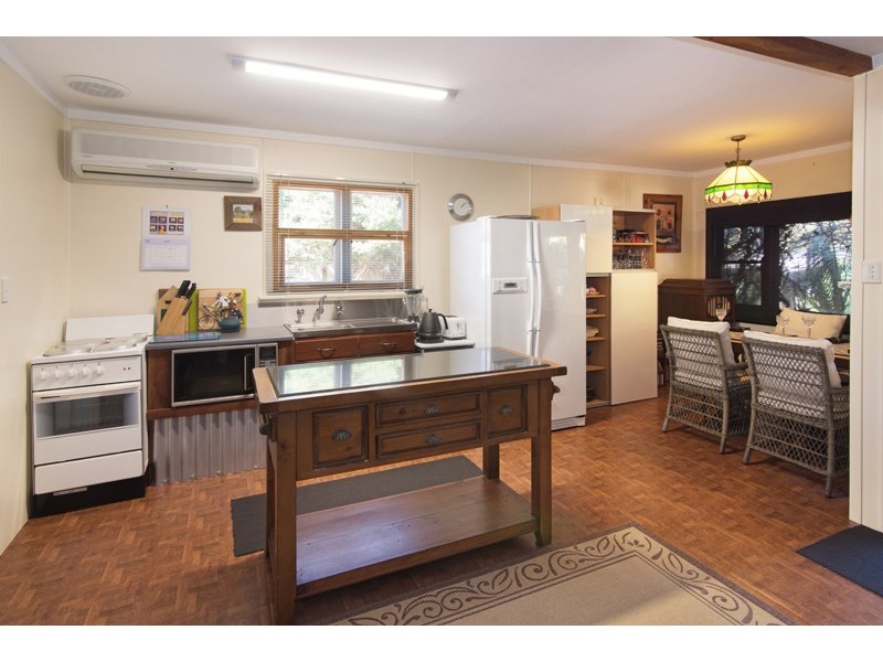 19 Wilson Street, Nannup WA 6275