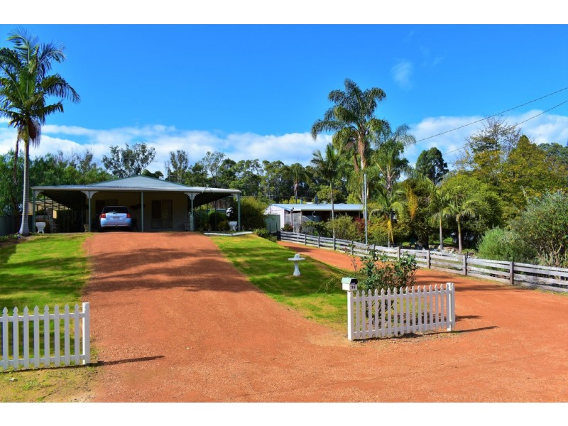 15 Wilson Street, Nannup WA 6275