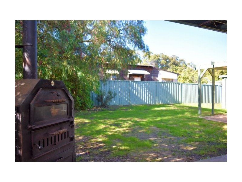 15 Wilson Street, Nannup WA 6275