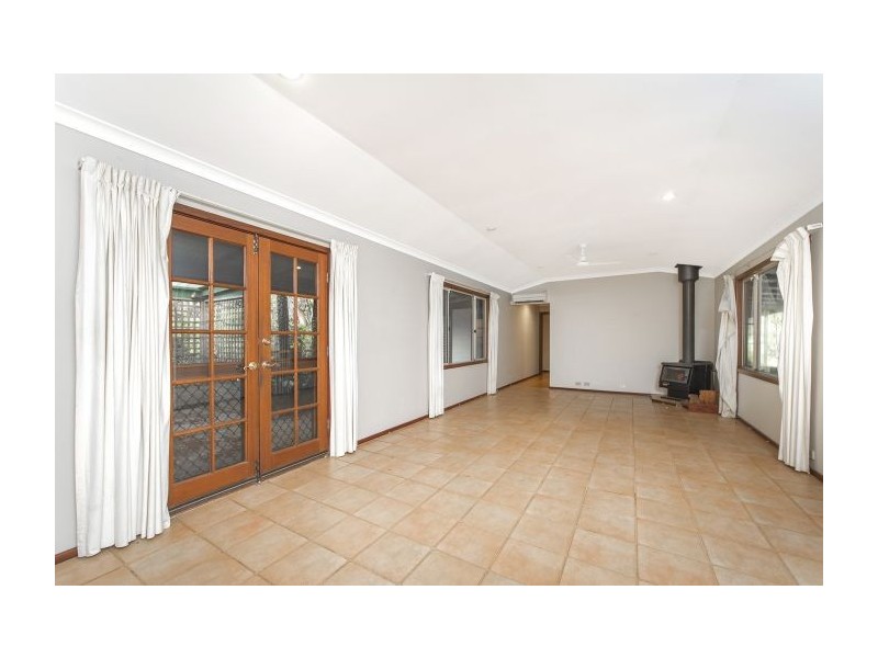 20 Melaleuca Place, Nannup WA 6275