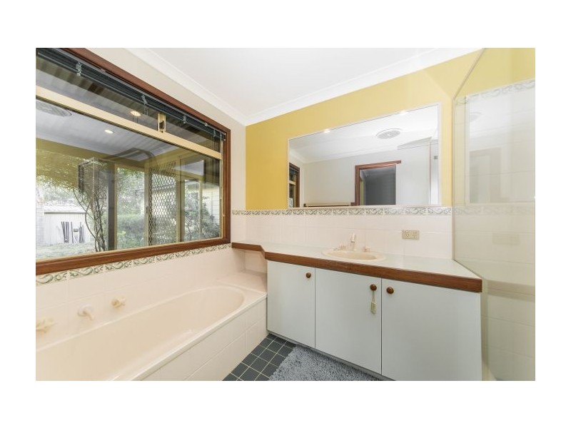 20 Melaleuca Place, Nannup WA 6275